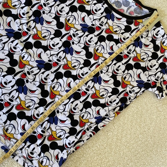 H&M Disney Mickey Mouse, Minnie Mouse, Goofy, Donald Duck All Over Print SS Tee - Picture 7 of 9